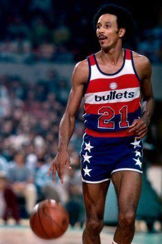 乔治与西亚 乔治与西亚